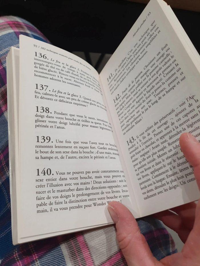 Livre "302 techniques pour rendre fou un homme" - photo numéro 3