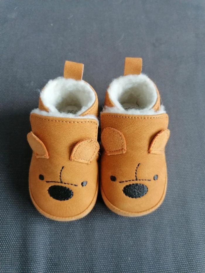 Chaussons fourrés ours Winnie bébé garçon - photo numéro 1