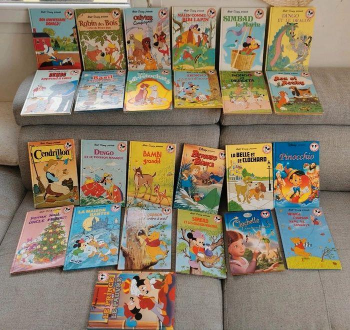 Gros lot n°2 de 25 livres Disney collection club mickey vintage - photo numéro 1