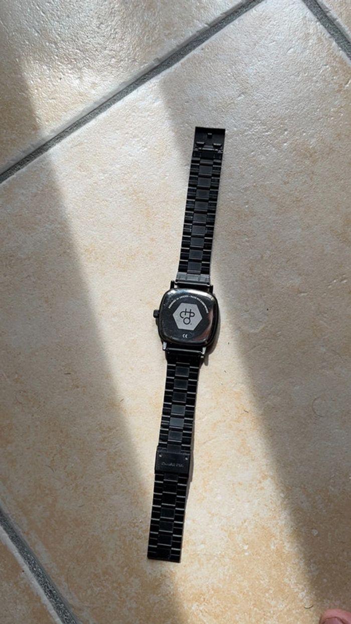 Montre - photo numéro 3