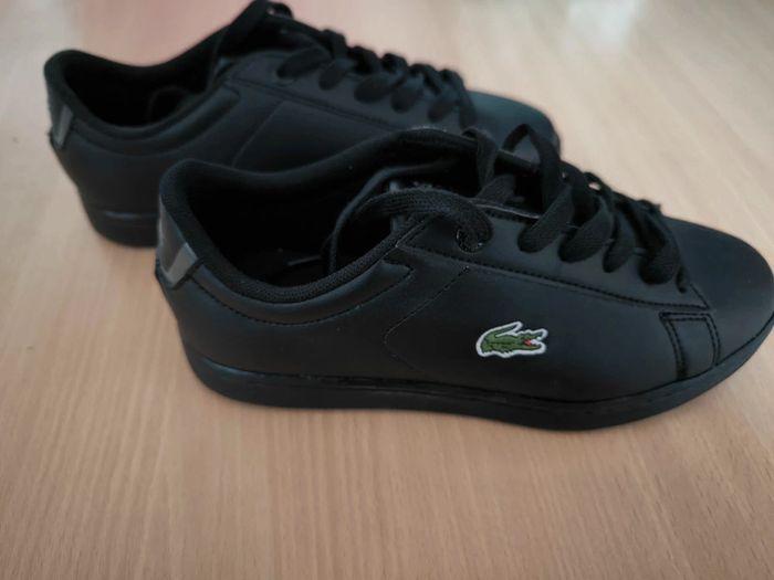 Tennis garçon Lacoste taille 35 - photo numéro 1