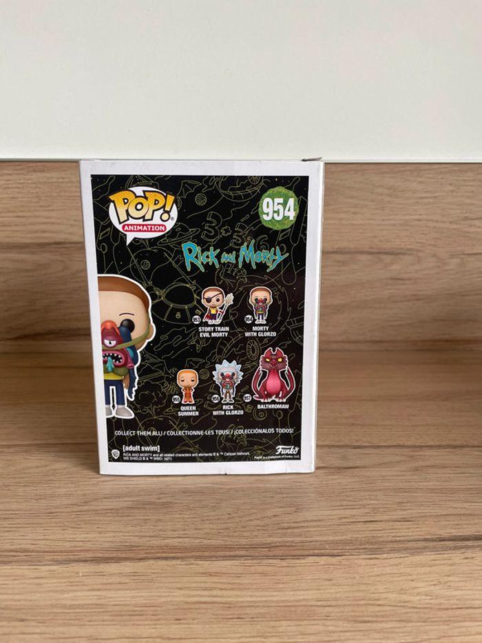 Figurine Funko Pop Rick et Morty : Morty with Glorzo 954 - photo numéro 3