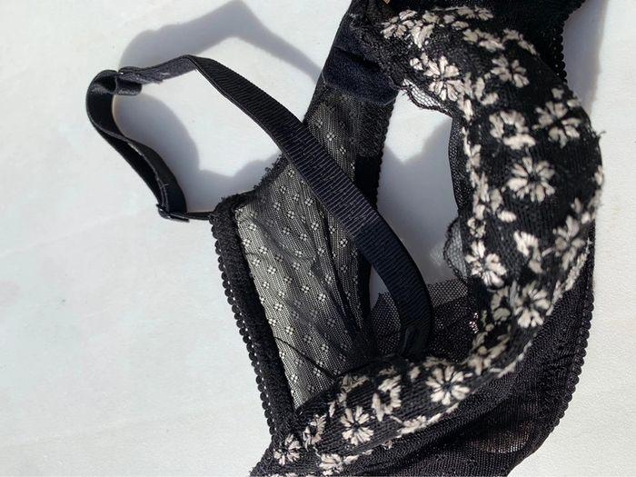 Soutien gorge noire à dentelle blanche taille 95D de Rouge Gorge - photo numéro 2