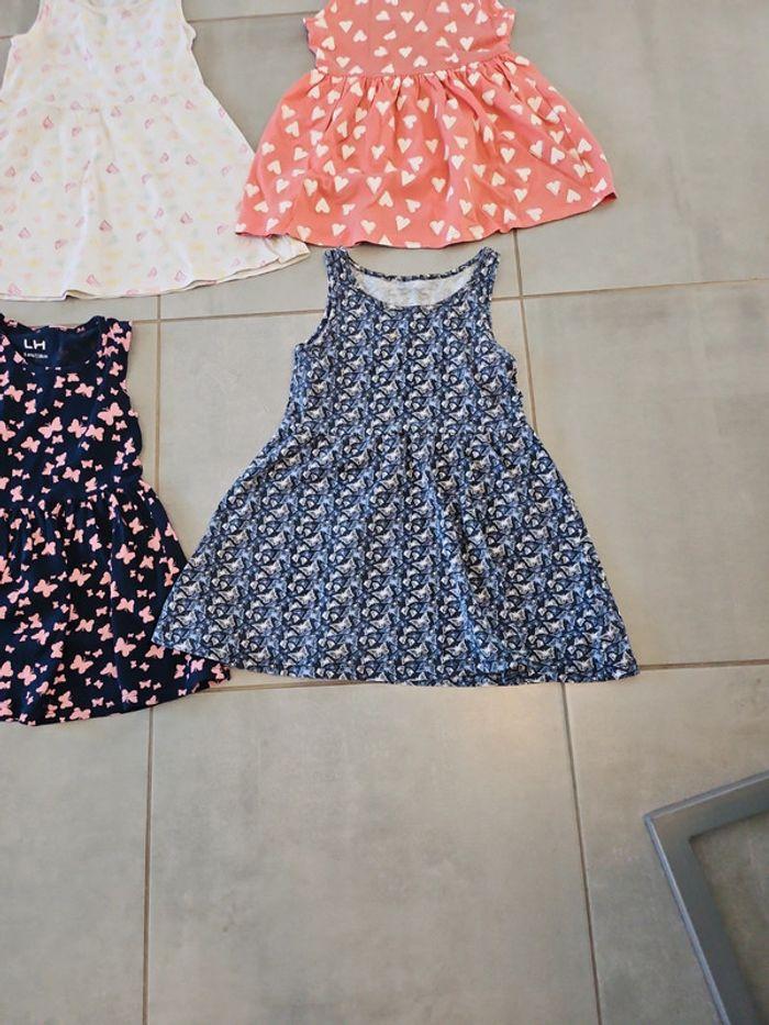 Lot de 4 robes 5 ans - photo numéro 4