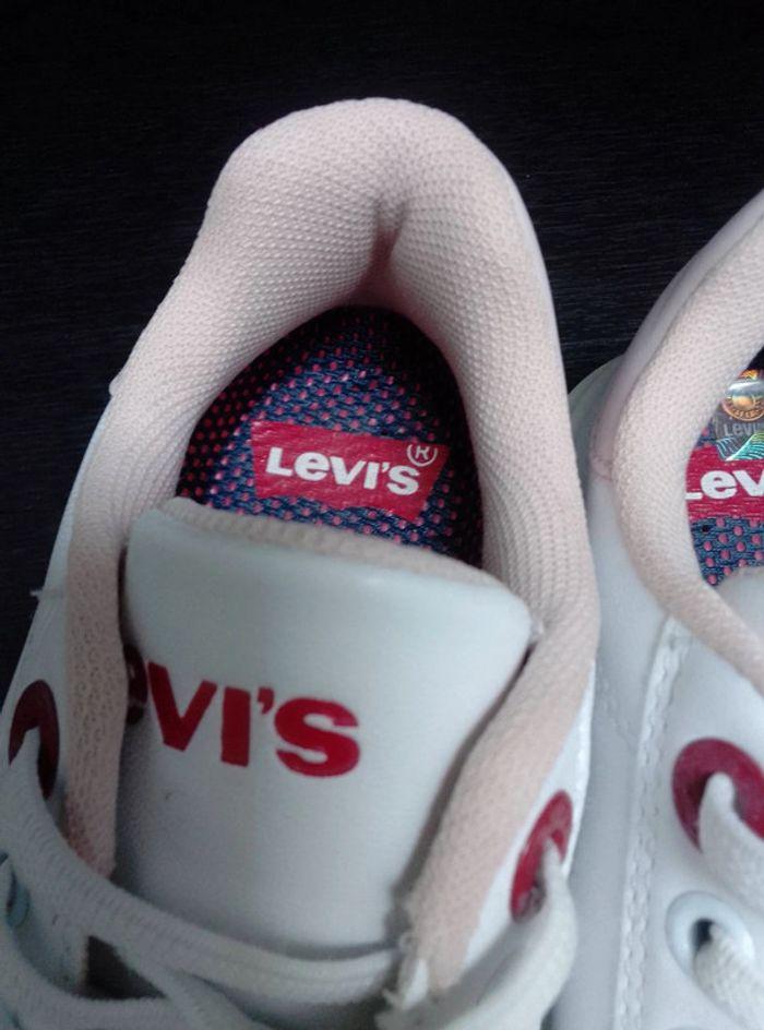 Basket Levi's fille pointure 30 - photo numéro 16