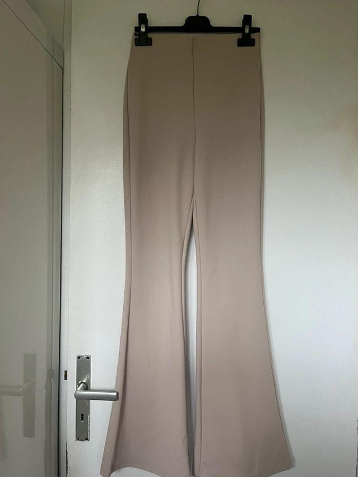 Pantalon flare beige - photo numéro 1