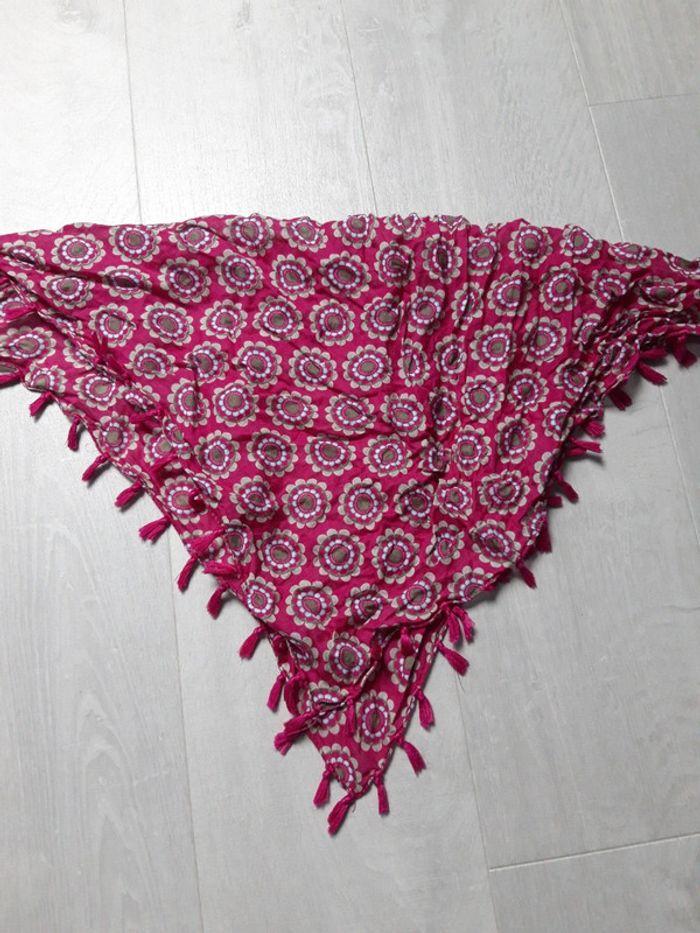 Foulard - photo numéro 1