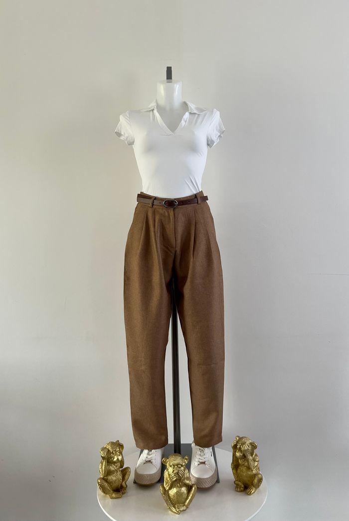 Pantalon neuf - photo numéro 1