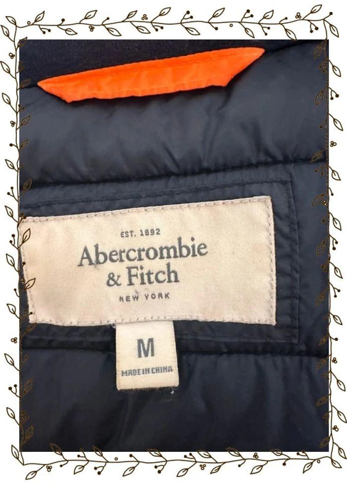 doudoune noire à capuche Abercrombie & Fitch taille M - photo numéro 6