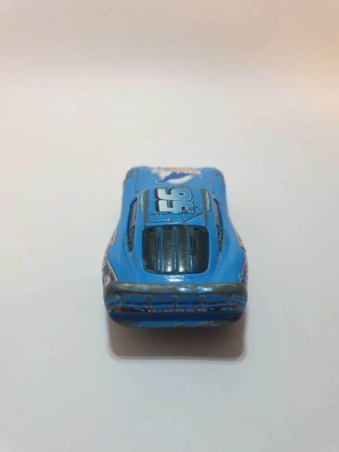 Voiture Cars Disney/Pixar Flash McQueen 95 Dinoco Bleu - 1/55 - photo numéro 9