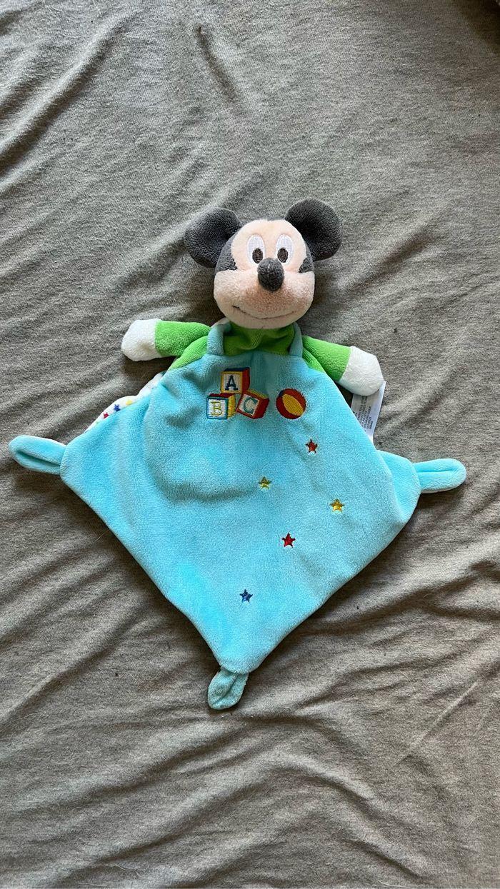 Doudou Mickey