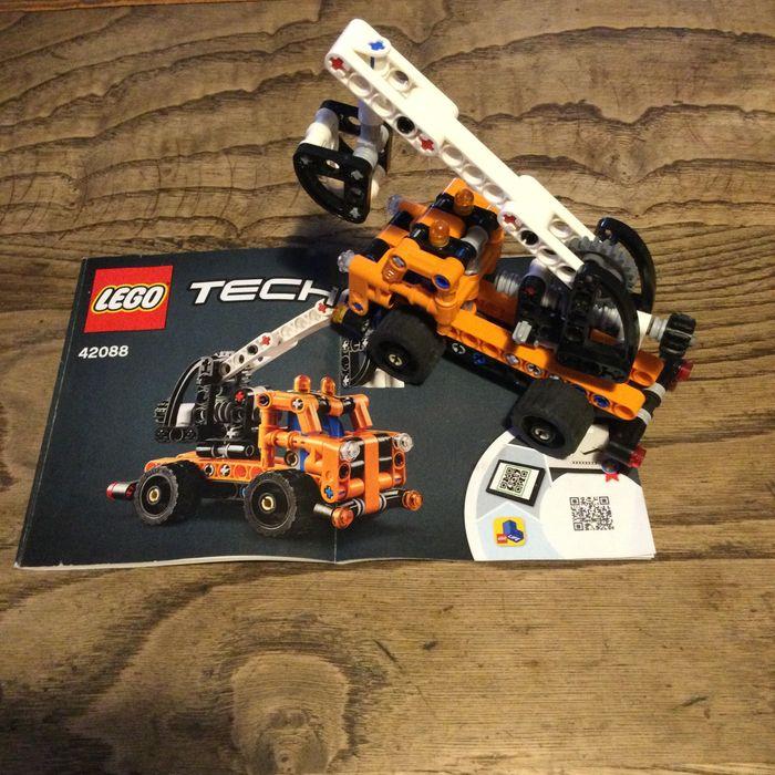 Lego Technic réf 42088 nacelle - photo numéro 1