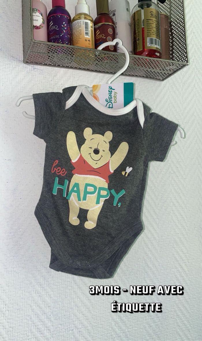 Body bodies manches courte bébé garçon 3 mois gris  Winnie l’ourson disney neuf étiquette