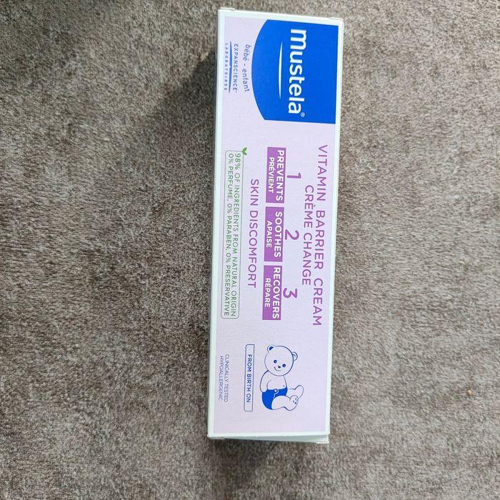 mustela crème change11/25 neuf - photo numéro 1