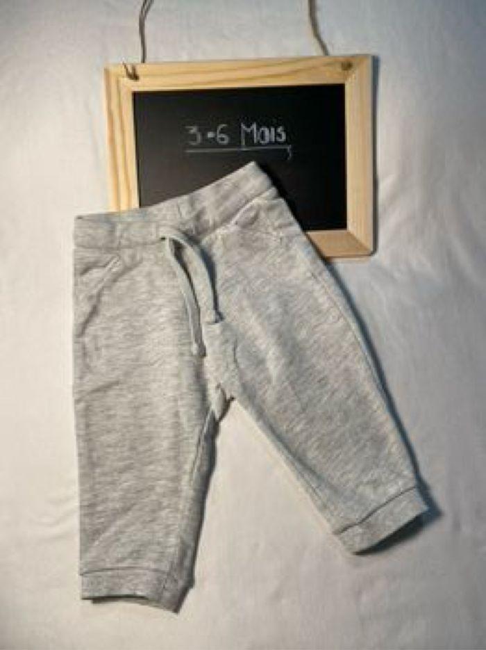 Lot pantalons 3-6 mois - photo numéro 5