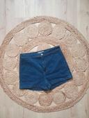 Short en jean bleu marine taille haute - Stradivarius - Taille L : 40