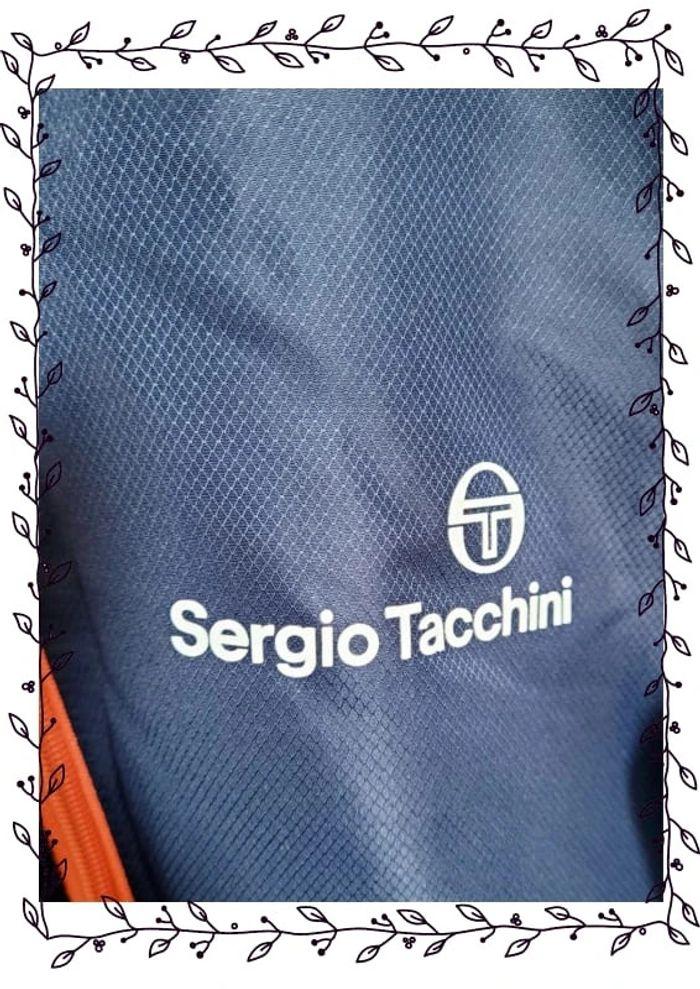 Jolie veste de survêtement Sergio Tacchini 8 ans - photo numéro 2