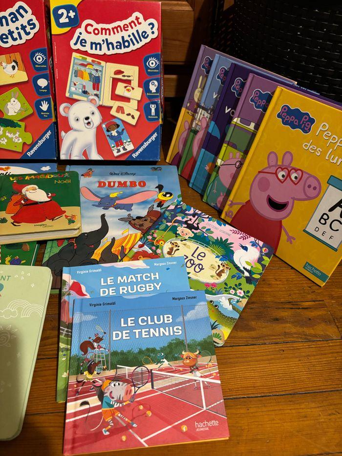 Lot livres et activités - photo numéro 3