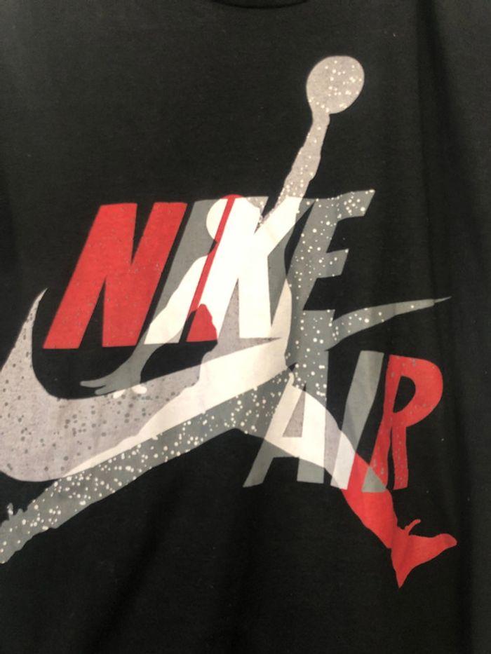 T shirt nike sir Jordan . L - photo numéro 2