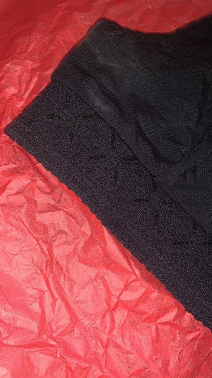 Brassière noir rouge gorge - photo numéro 3