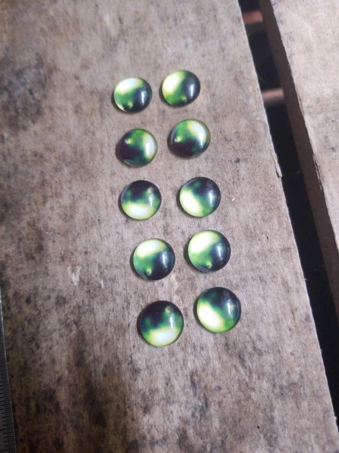 Lot de 10 cabochons - photo numéro 1