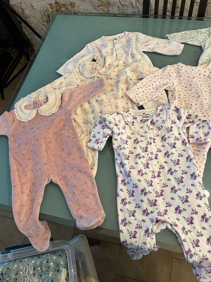 Lot de vêtements bébé fille 6mois - photo numéro 10