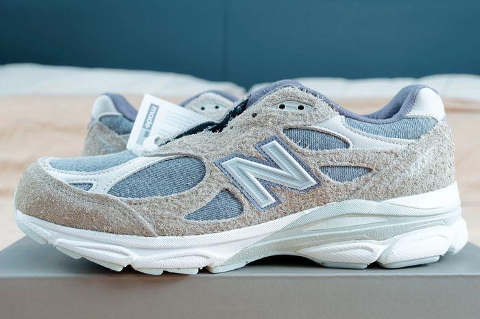 New Balance 990V3 x Levi's "Elephant Skin" - photo numéro 1