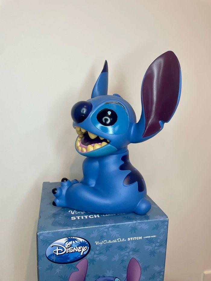 Tirelire figurine Disney Stitch en PVC - photo numéro 7