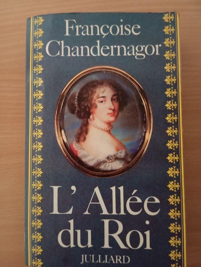 L'allée du Roi , de Françoise Chandernagor - photo numéro 1