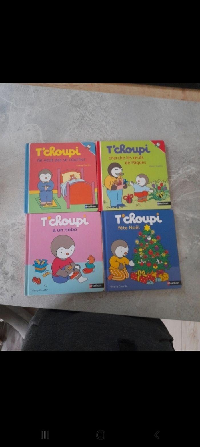 Livre tchoupi