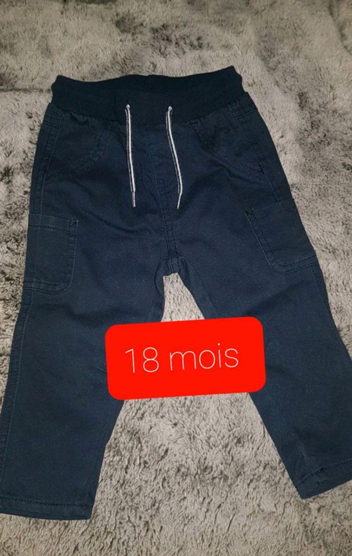 Pantalon garçon 👦 18 mois neuf