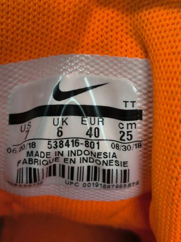 Baskets Nike air max 90 overbranding total orange pointure 40 neuves sans boîte - photo numéro 7