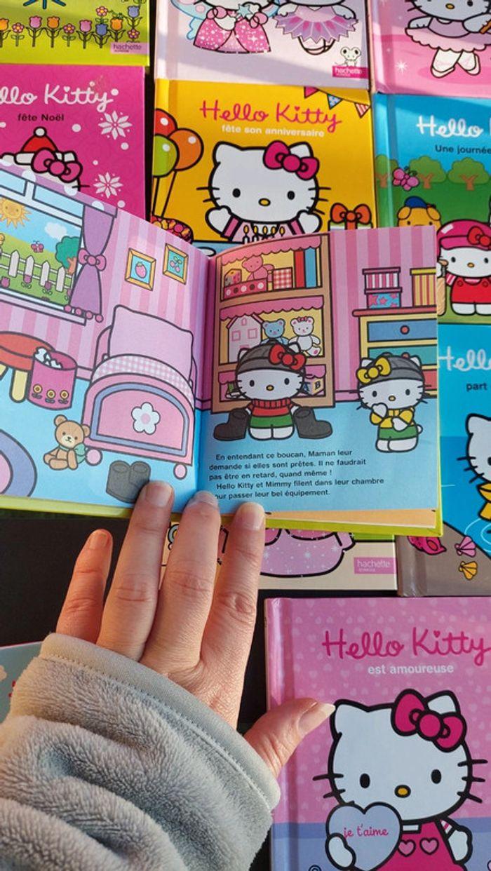 11 livres Hello Kitty - photo numéro 4