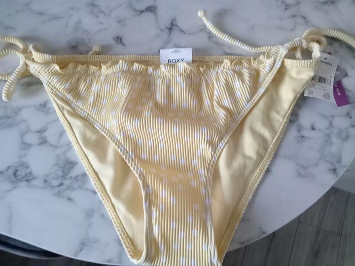 Bas de maillot de bain taille M - photo numéro 1