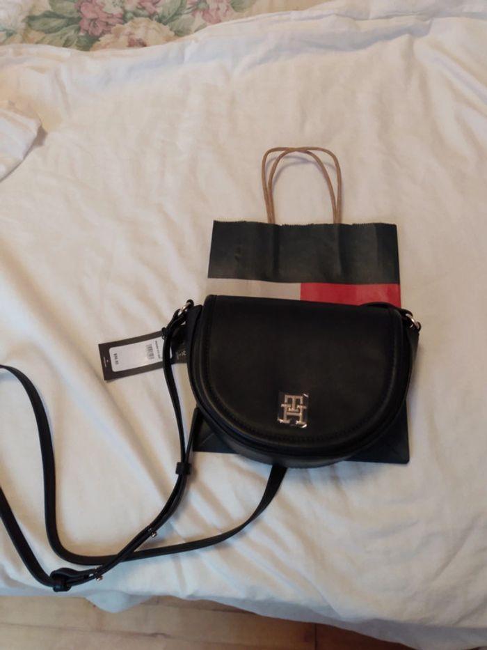 Sac Tommy Hilfiger - photo numéro 3