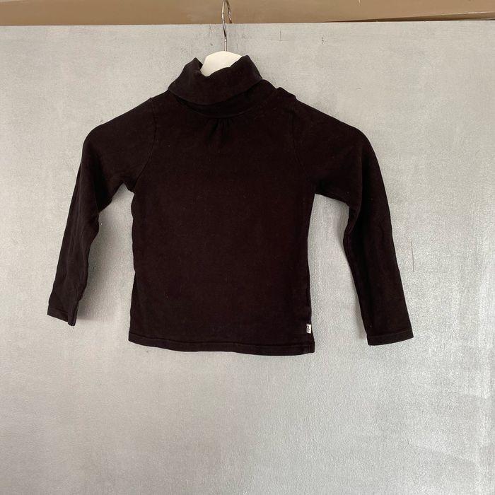 Sous pull à col roulé noir taille 5 ans