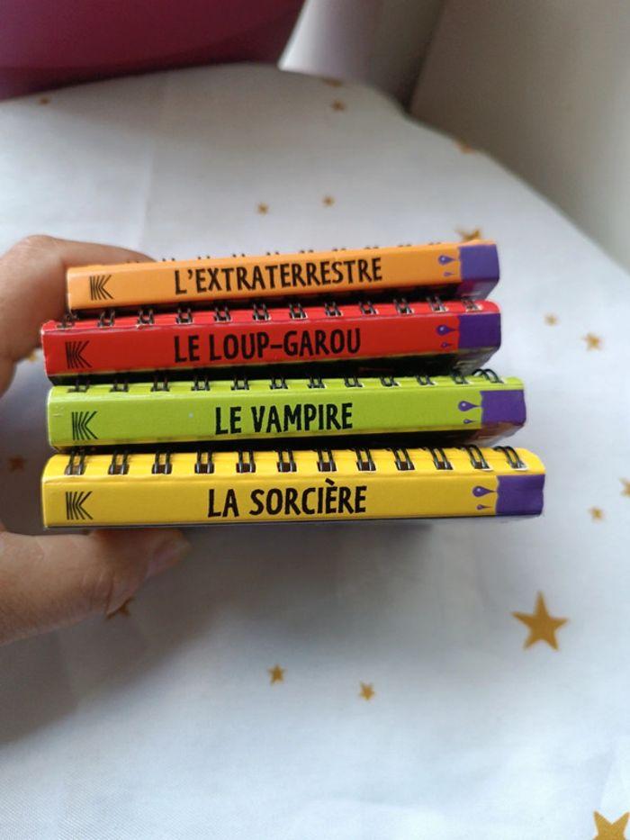 Collection petit small livre Book monstres a z Magnard vampire sorcière extra terrestre loup garou - photo numéro 12