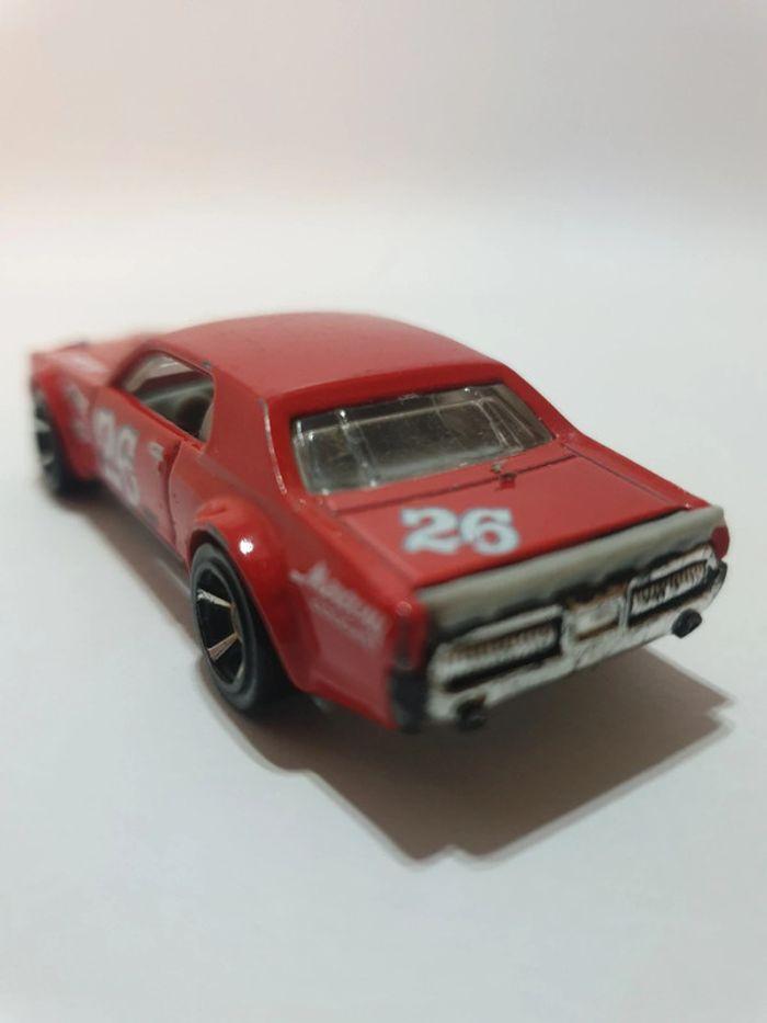 Hot Wheels 68 Mercury Cougar Rouge, 2013 - photo numéro 10