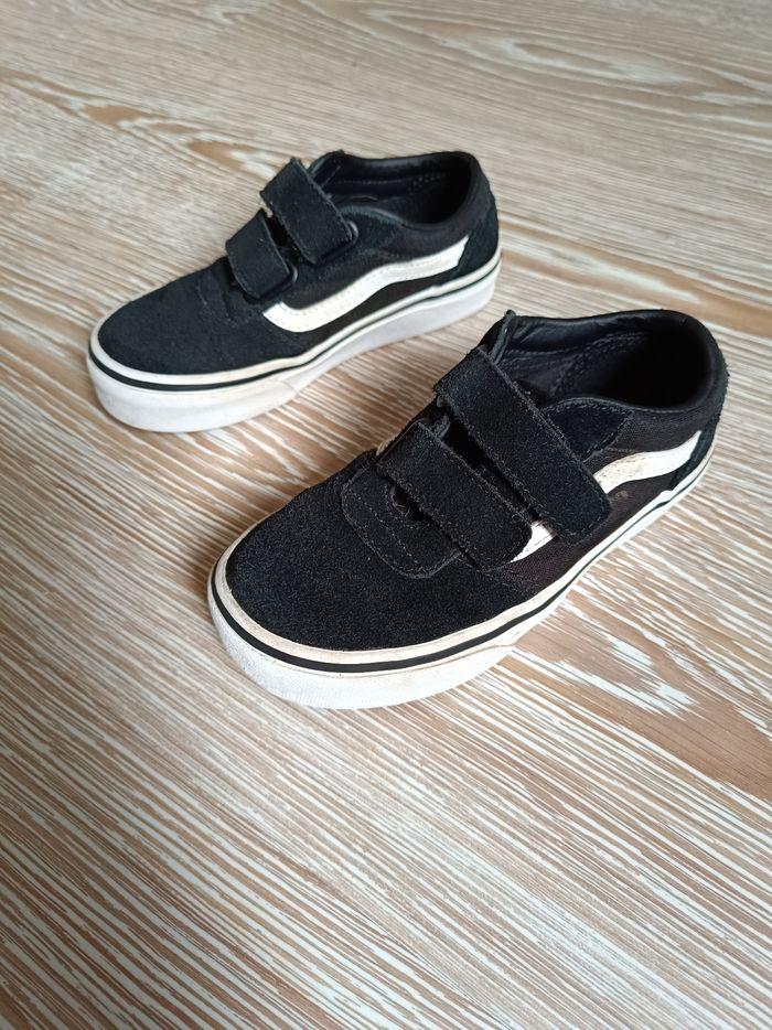 Vans 28 noires velcro - photo numéro 1