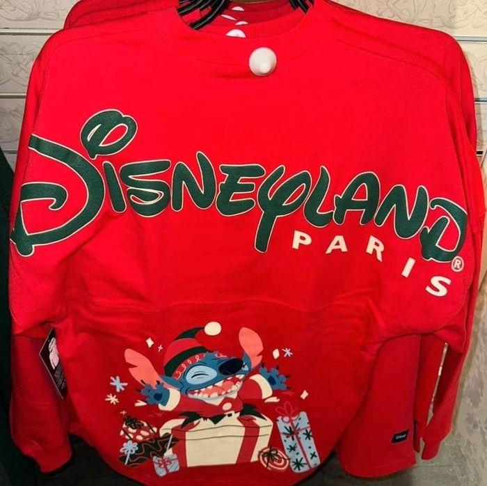 Jersey de Noël disneyland paris sortie du 23/10 - photo numéro 2