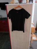 Tee.shirt noir taille S