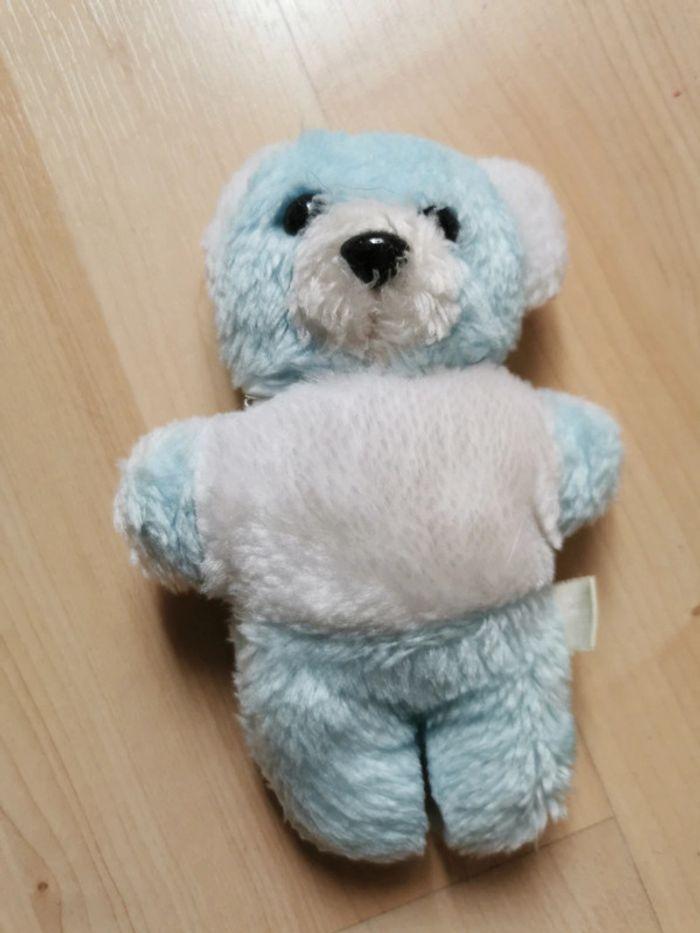 Petite peluche ours - photo numéro 1