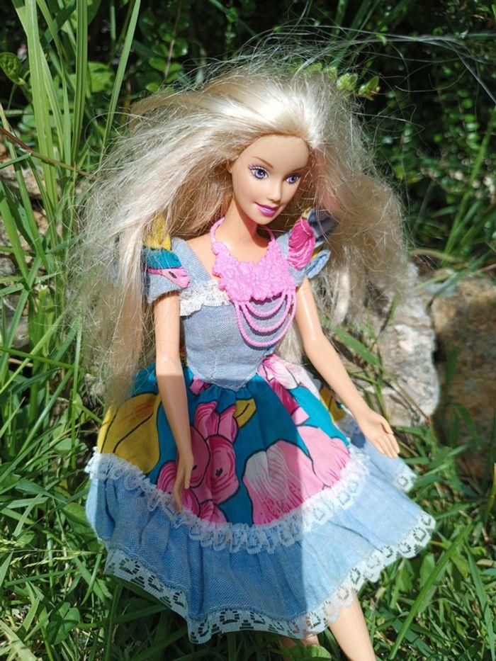 Barbie mattel poupée mannequin doll yeux rose violet pink purple 1998 twist turn blond hair - photo numéro 5