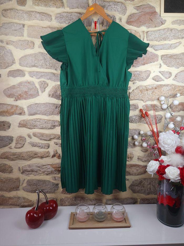 Robe plissée verte Femme taille 52 marque Asos 🍬 - photo numéro 4