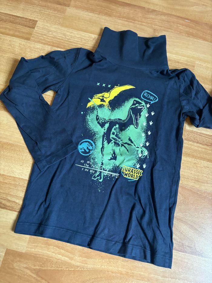 T-shirt manches longues Jurassic World garçon 6 ans NEUF - photo numéro 2