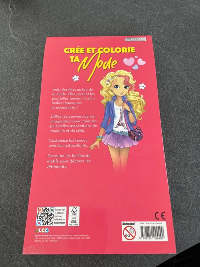 Livre autocollants et coloriage - photo numéro 6