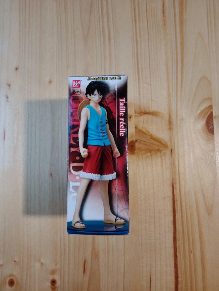 Figurine Bandai Star Hero Super One Piece 01 Monkey D Luffy - photo numéro 2