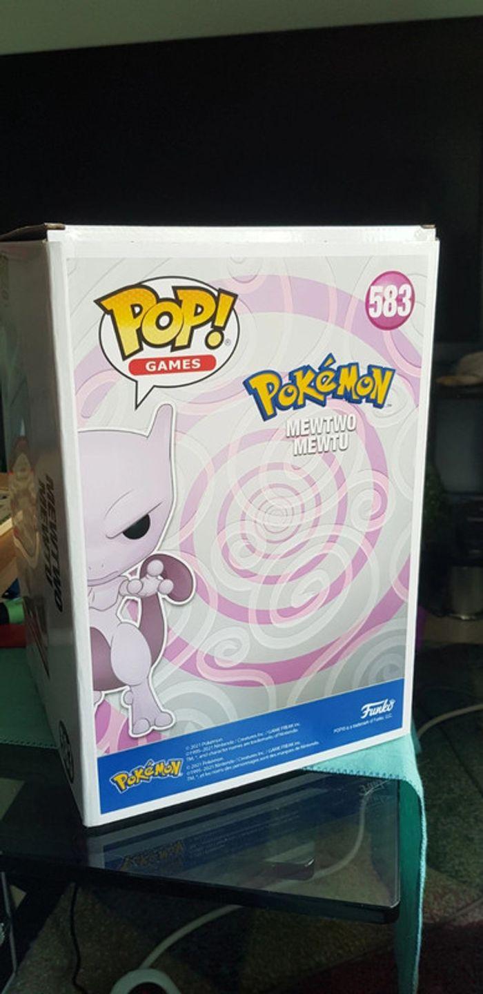 Funko pop jumbo Mewtwo - photo numéro 3