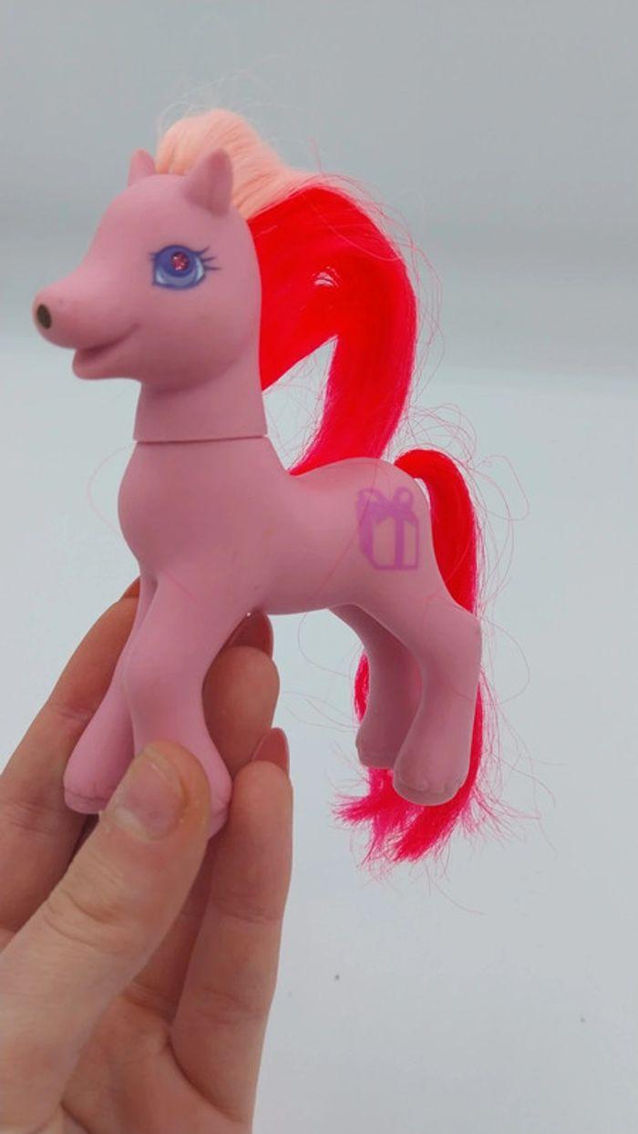 Figurine my little pony cupcake secret surprise - photo numéro 1