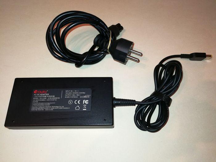 Chargeur Pour Ordinateur Portable Lenovo Legion 135 W / NEUF - photo numéro 1